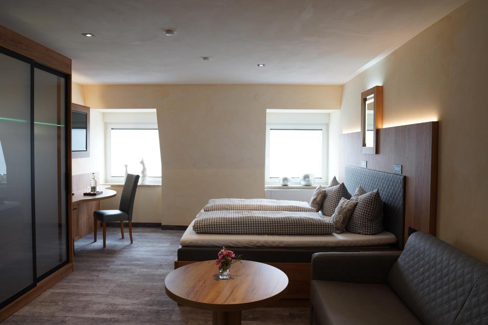 Hotel Heideparadies Зольтау Экстерьер фото